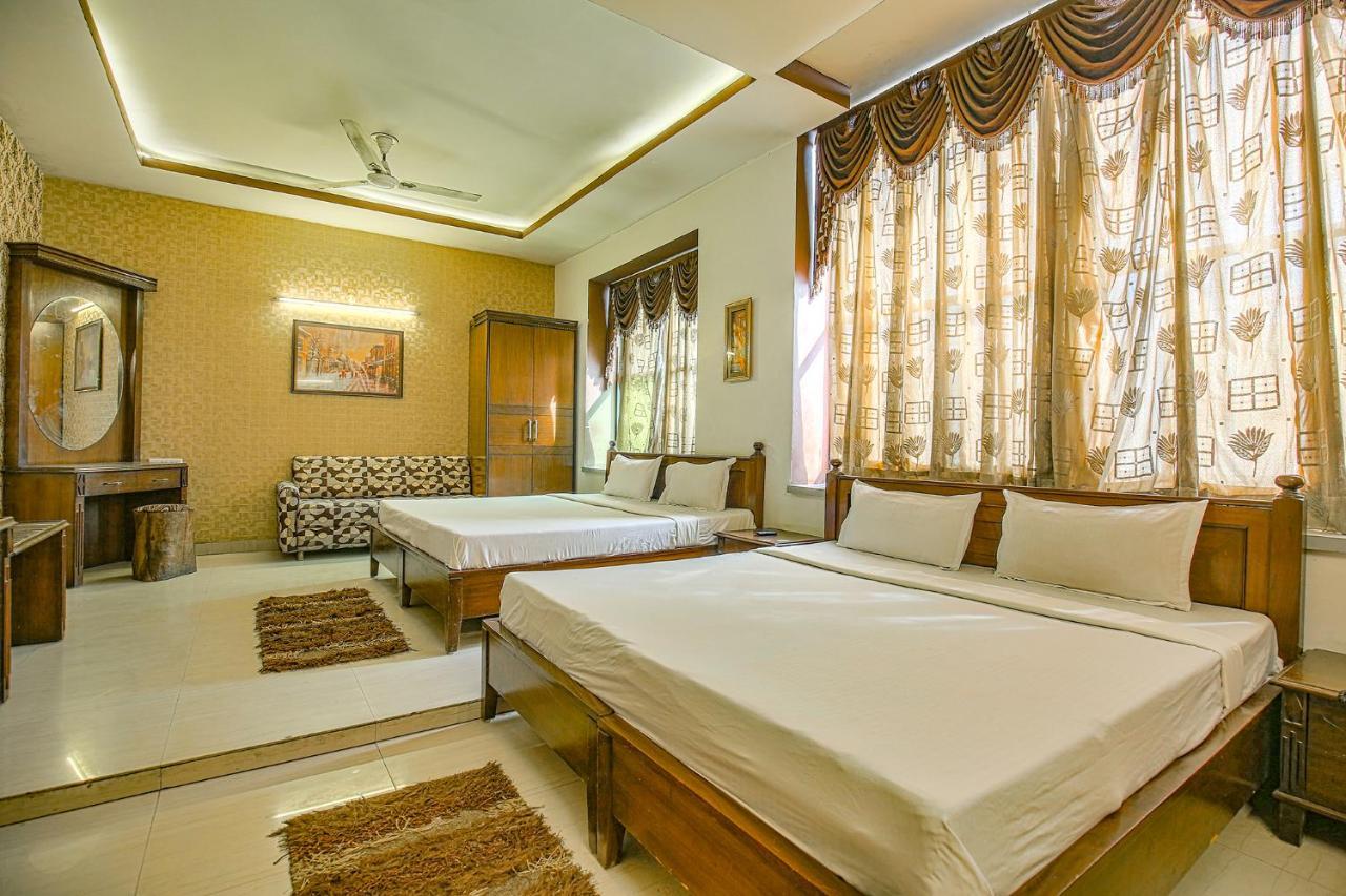 אמריצר Hotel Hk Continental מראה חיצוני תמונה