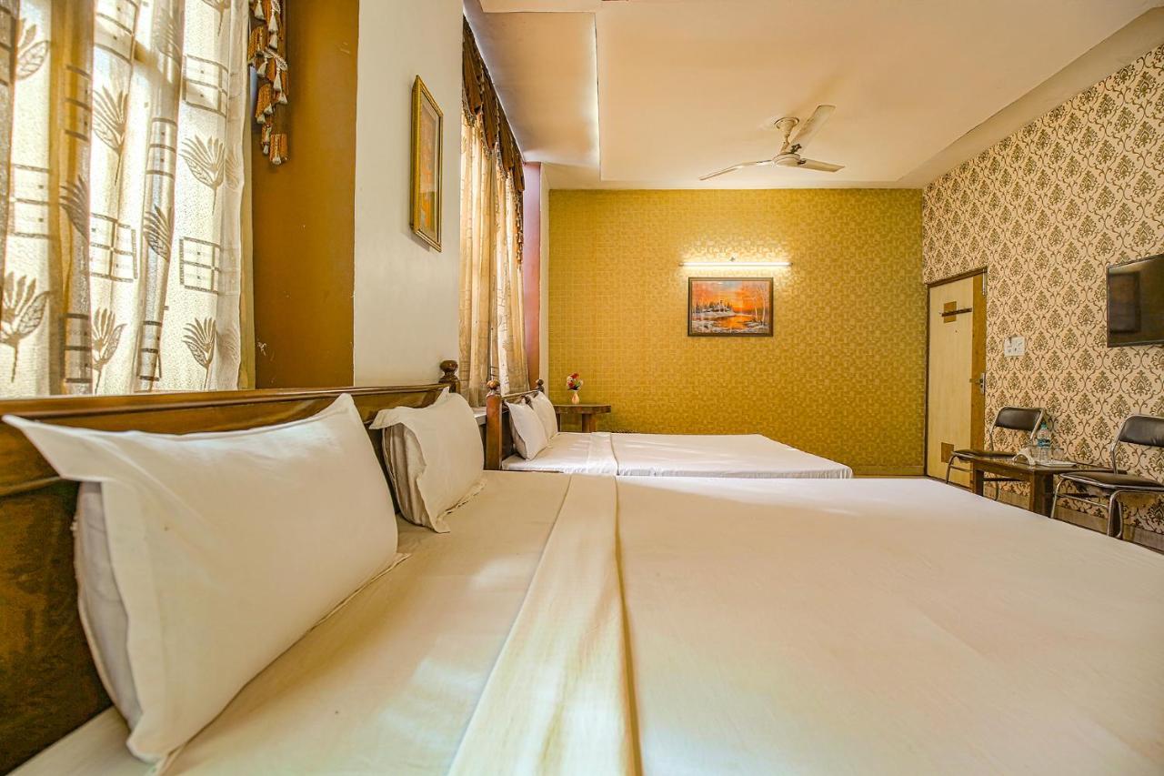 אמריצר Hotel Hk Continental מראה חיצוני תמונה