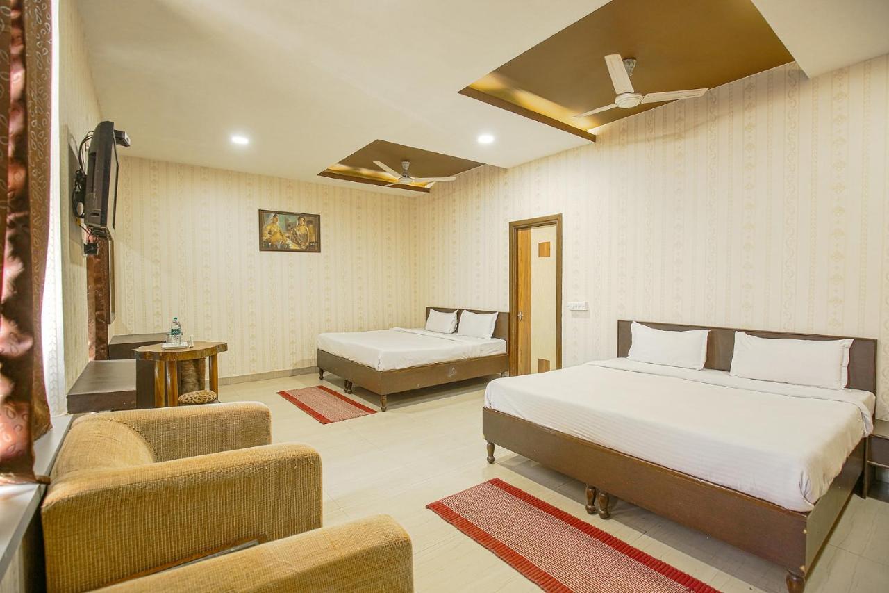 אמריצר Hotel Hk Continental מראה חיצוני תמונה