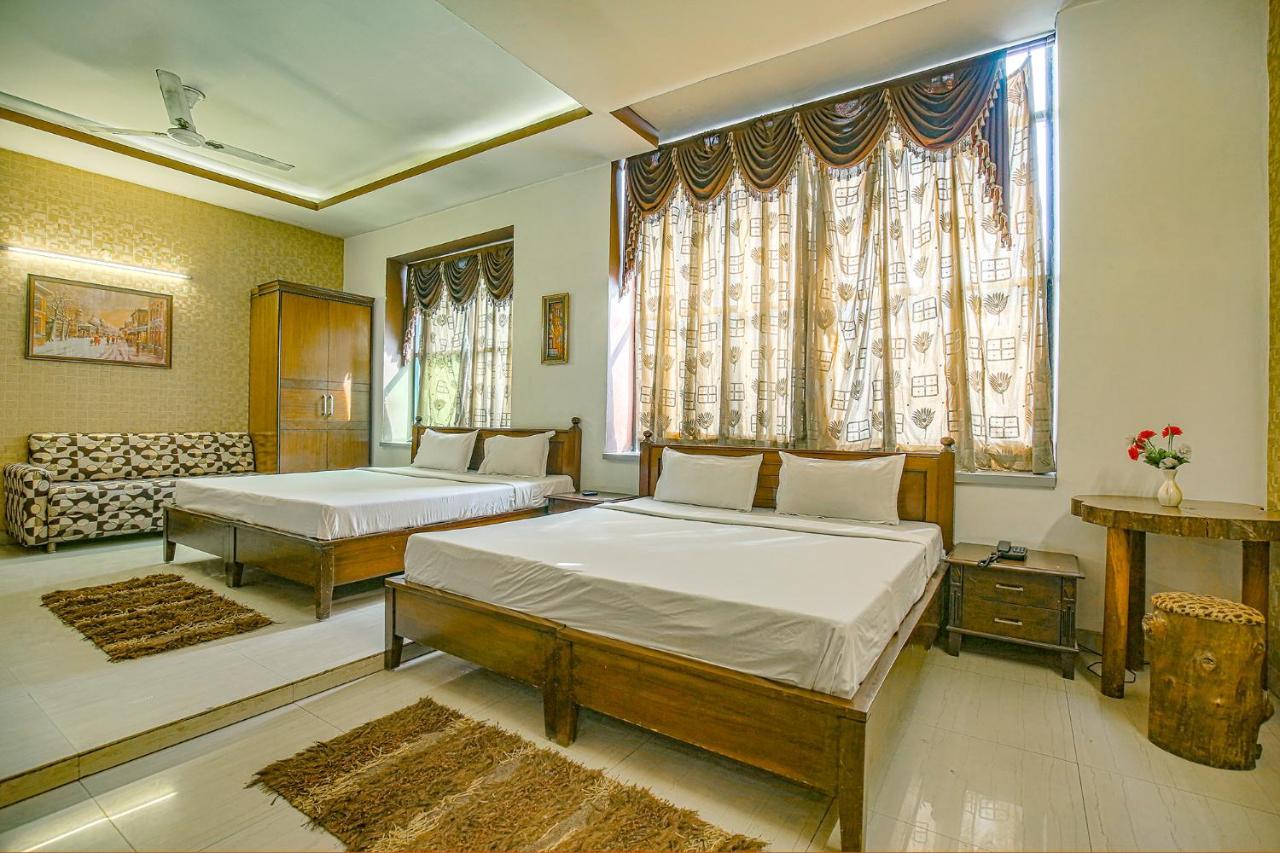 אמריצר Hotel Hk Continental מראה חיצוני תמונה